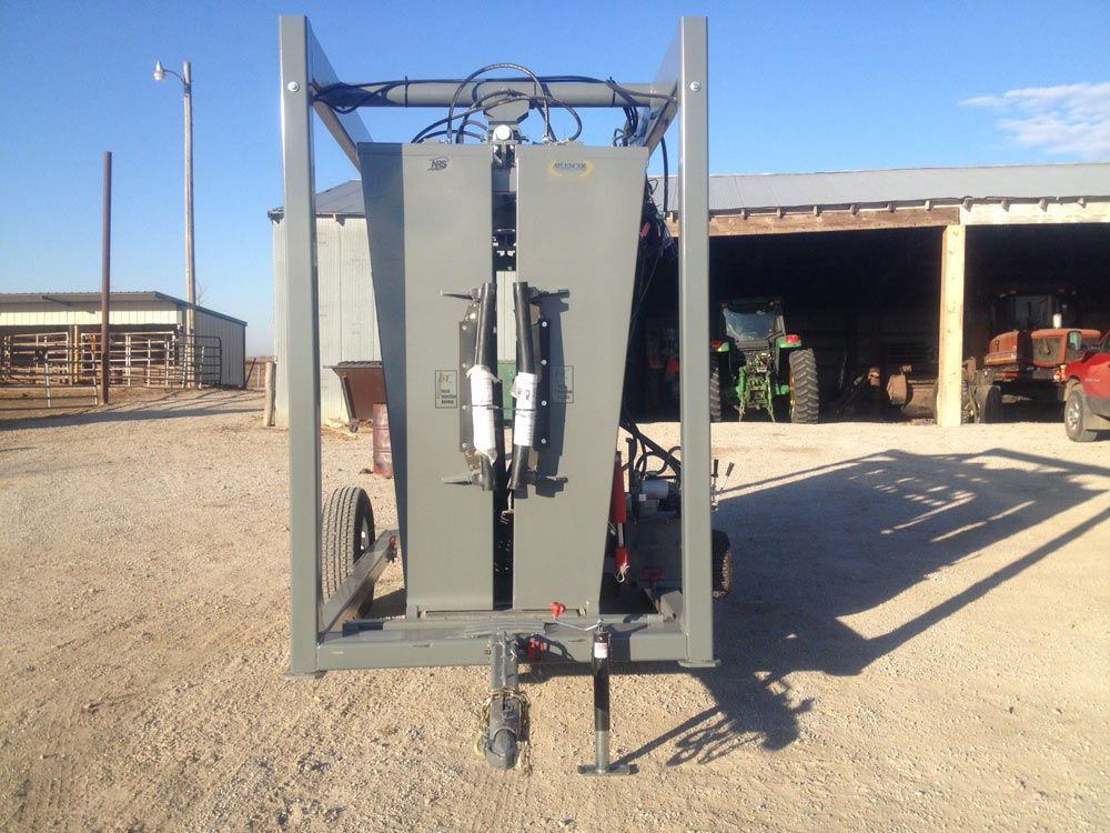 4 Post Carrier with Overhead Scales Dubas Equipment
